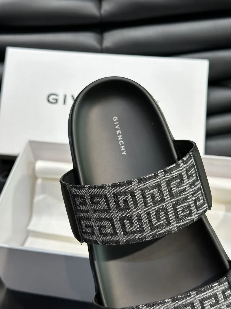 Tailored Givenchy Sandals 4650