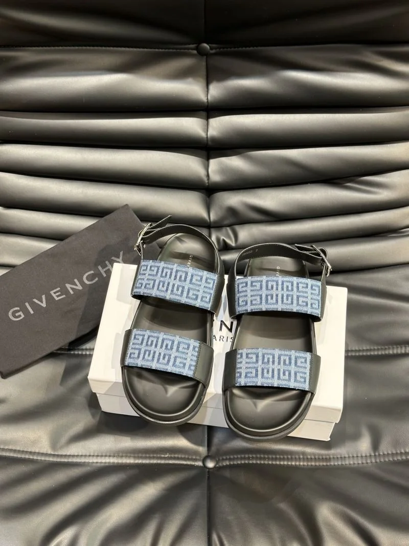 Packable Givenchy Sandals 4651