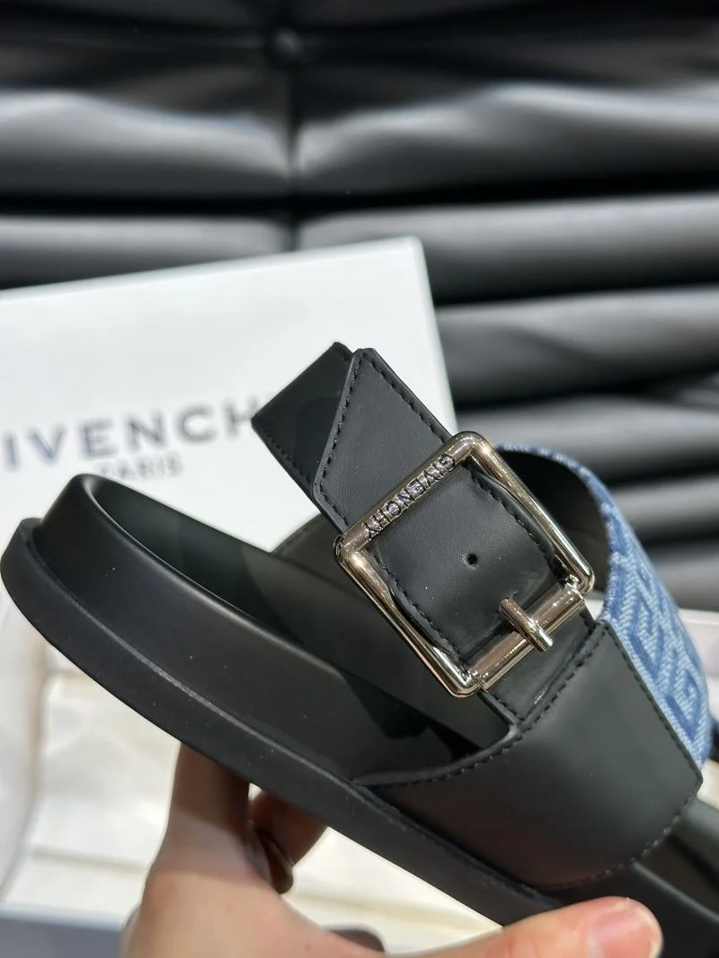 Packable Givenchy Sandals 4651