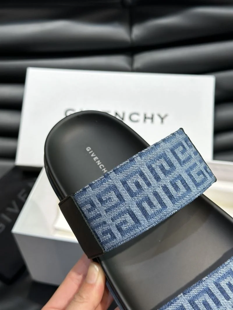 Resilient Givenchy Sandals 4673