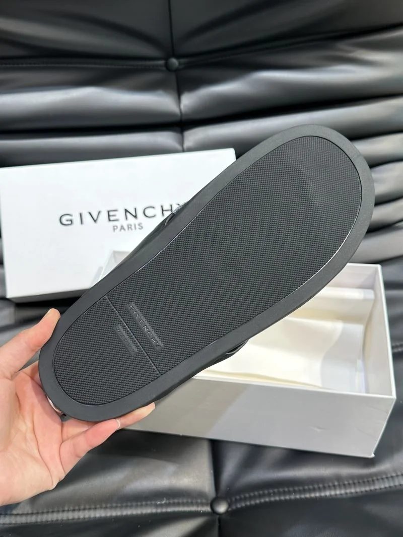 Supportive Givenchy Sandals 4647