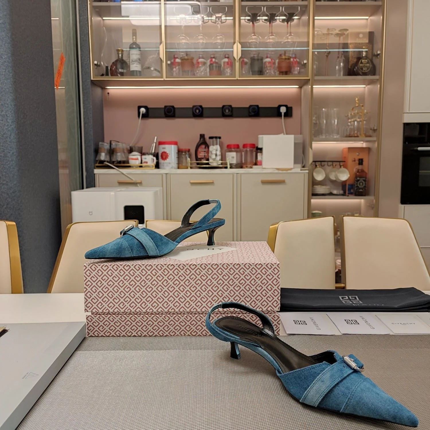 Casual Givenchy Sandals 8092