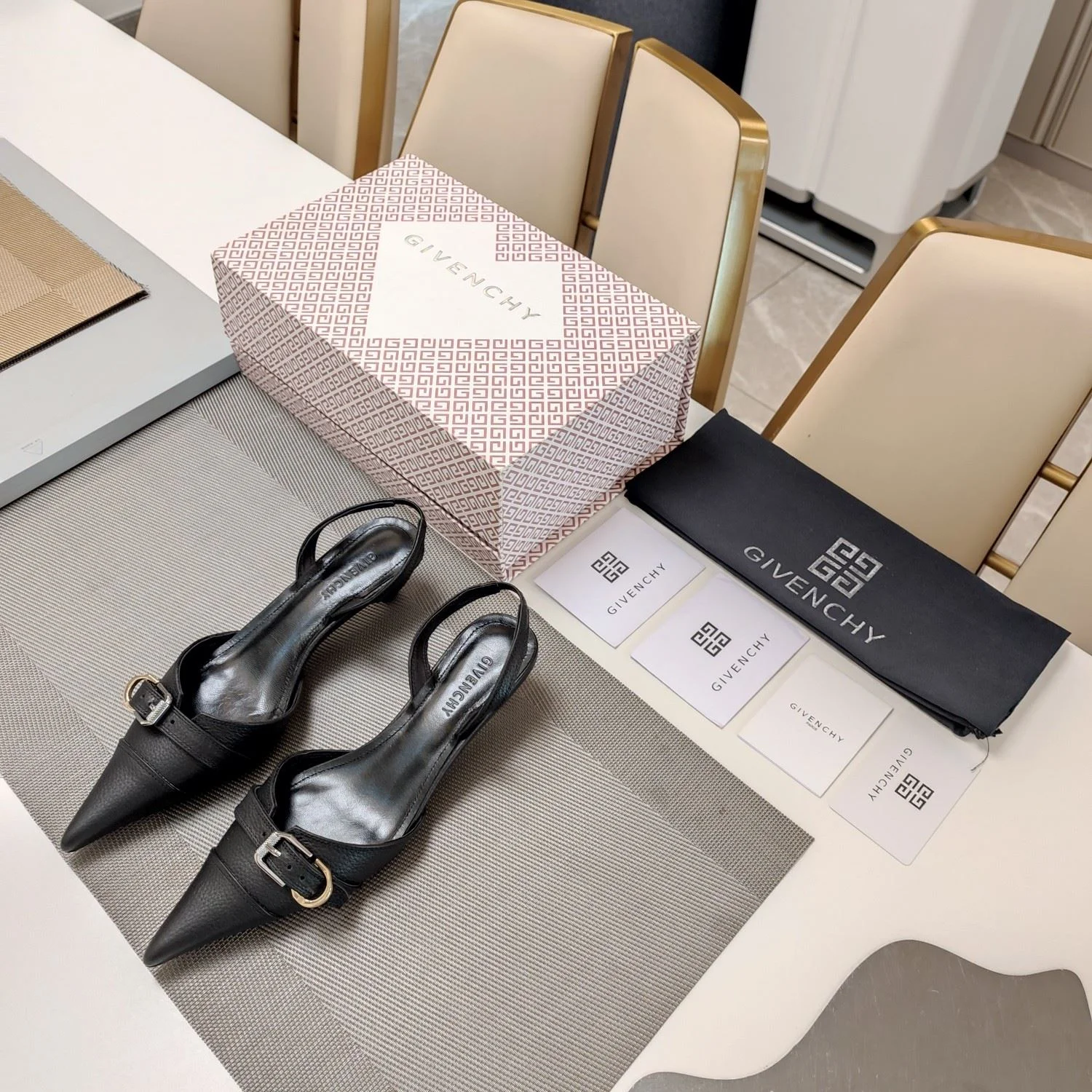 Givenchy Sandals QuickDry 8078