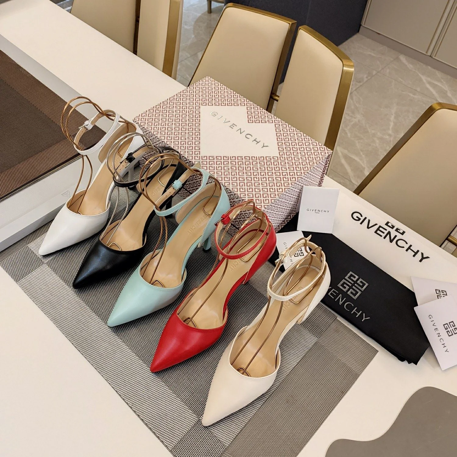 Givenchy Sandals SunProtective 8086