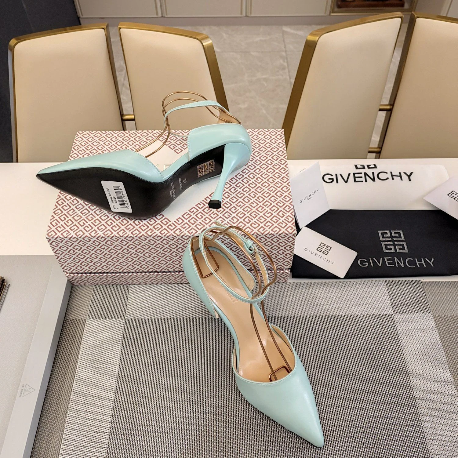 WaterResistant Givenchy Sandals 8082