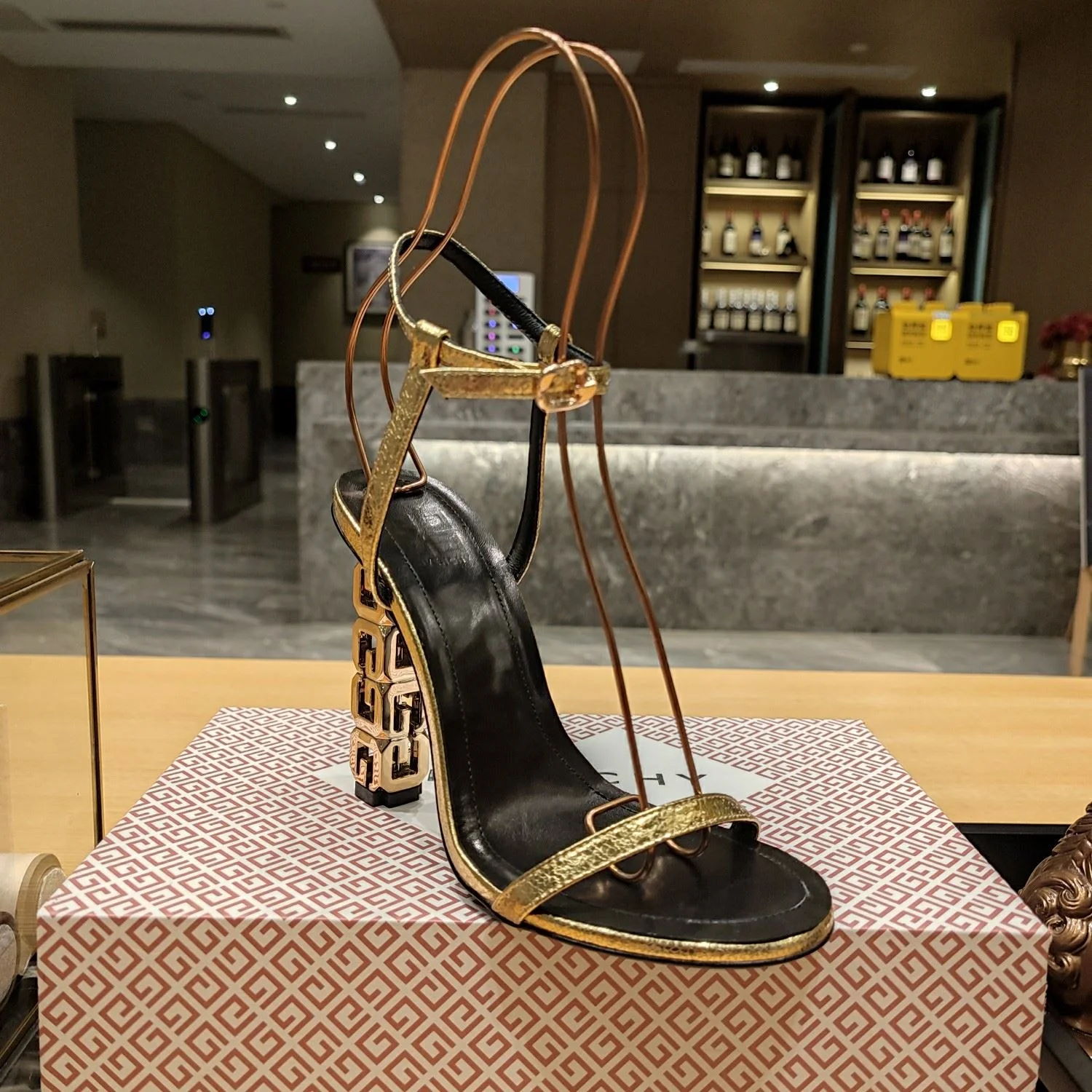 Neat Givenchy Sandals 8072