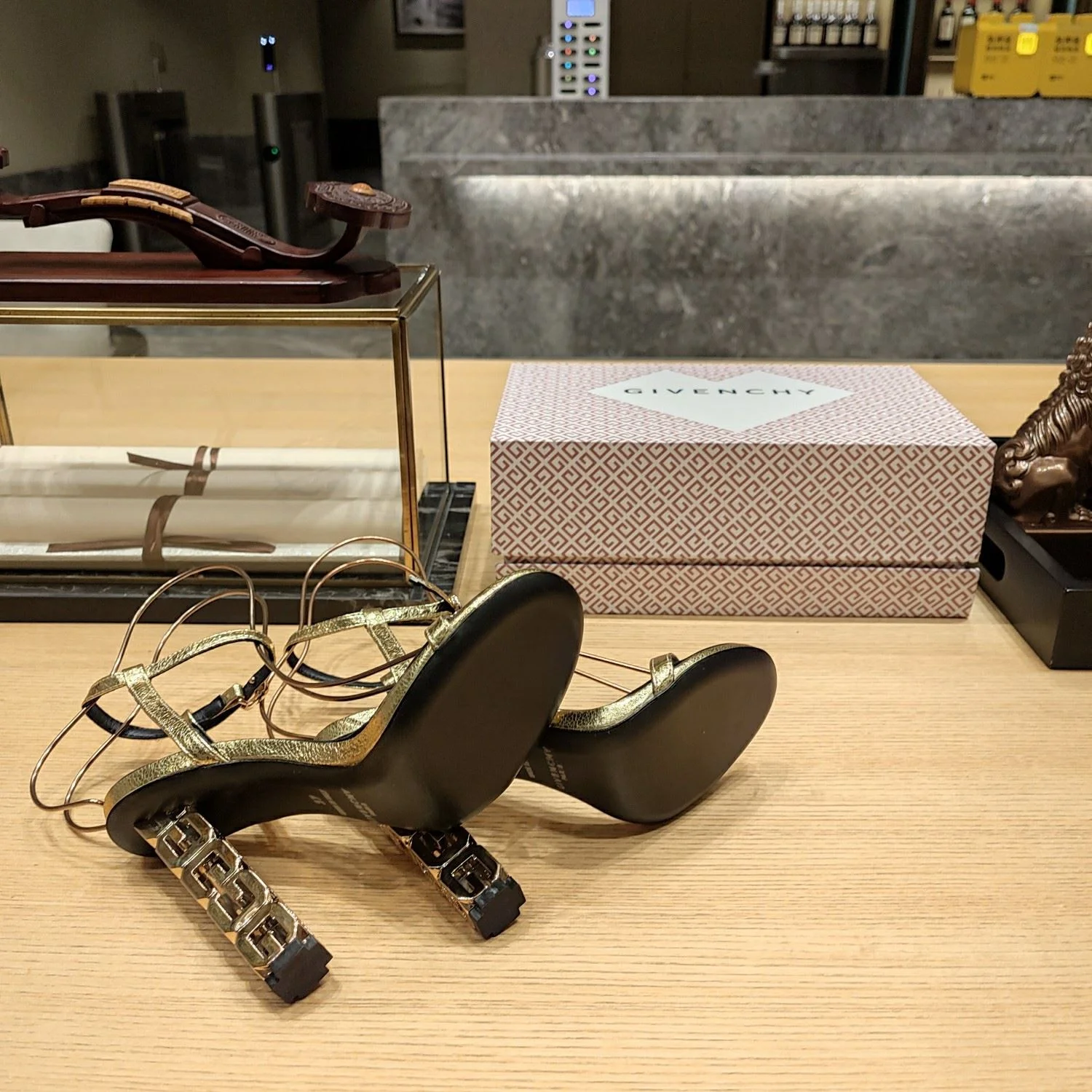 Neat Givenchy Sandals 8072