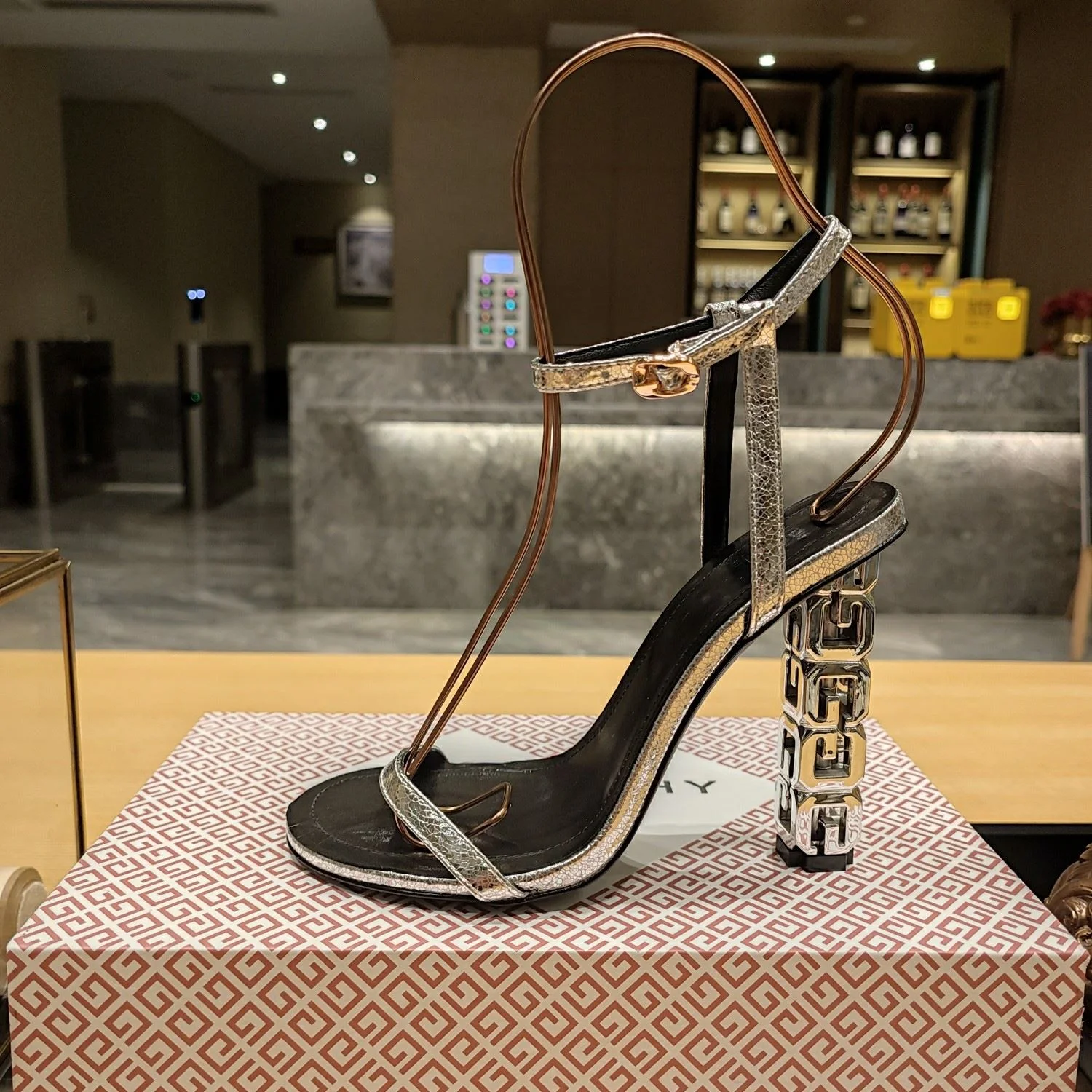 Thermal Givenchy Sandals 8088
