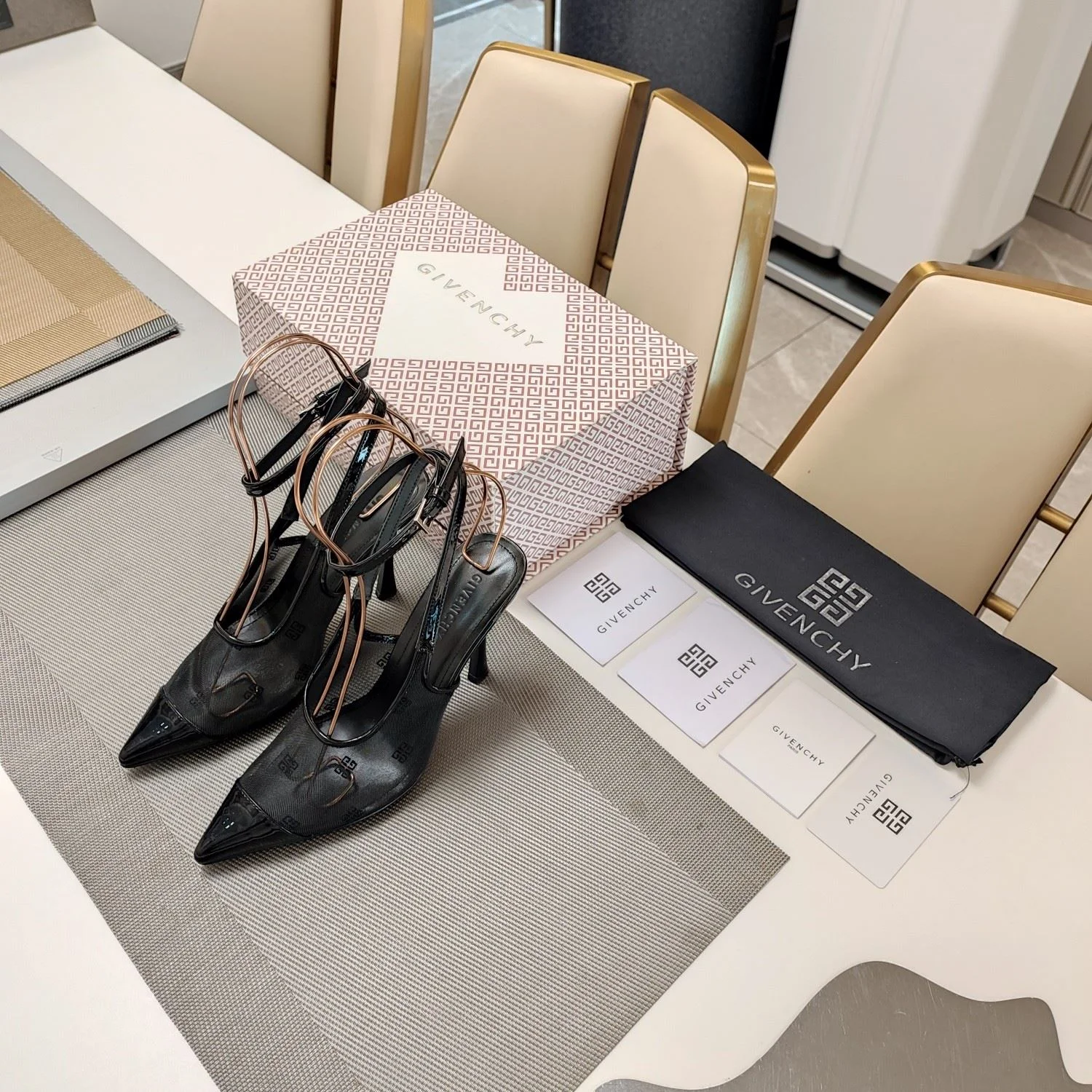 OdorResistant Givenchy Sandals 8065