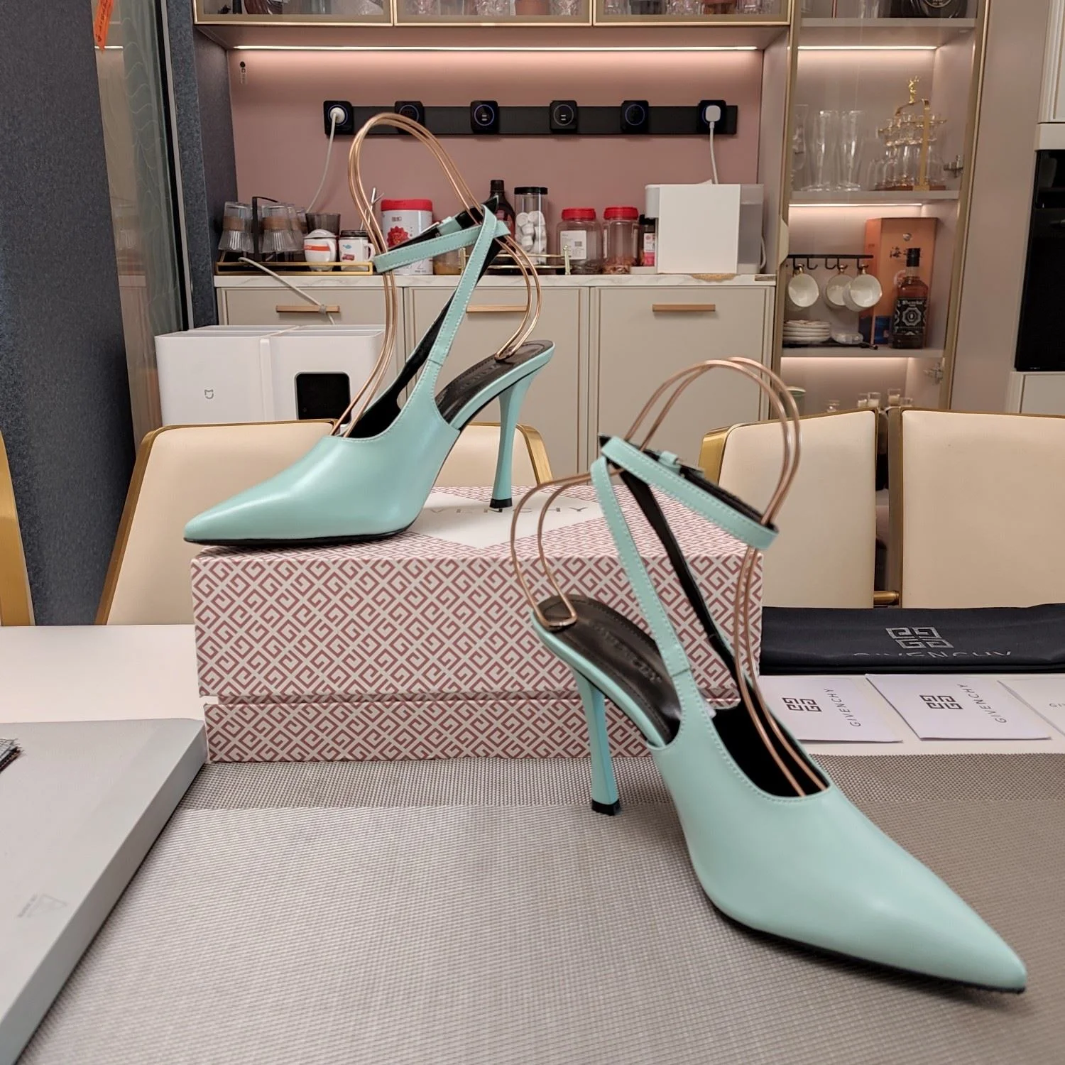Givenchy Sandals WrinkleFree 8085