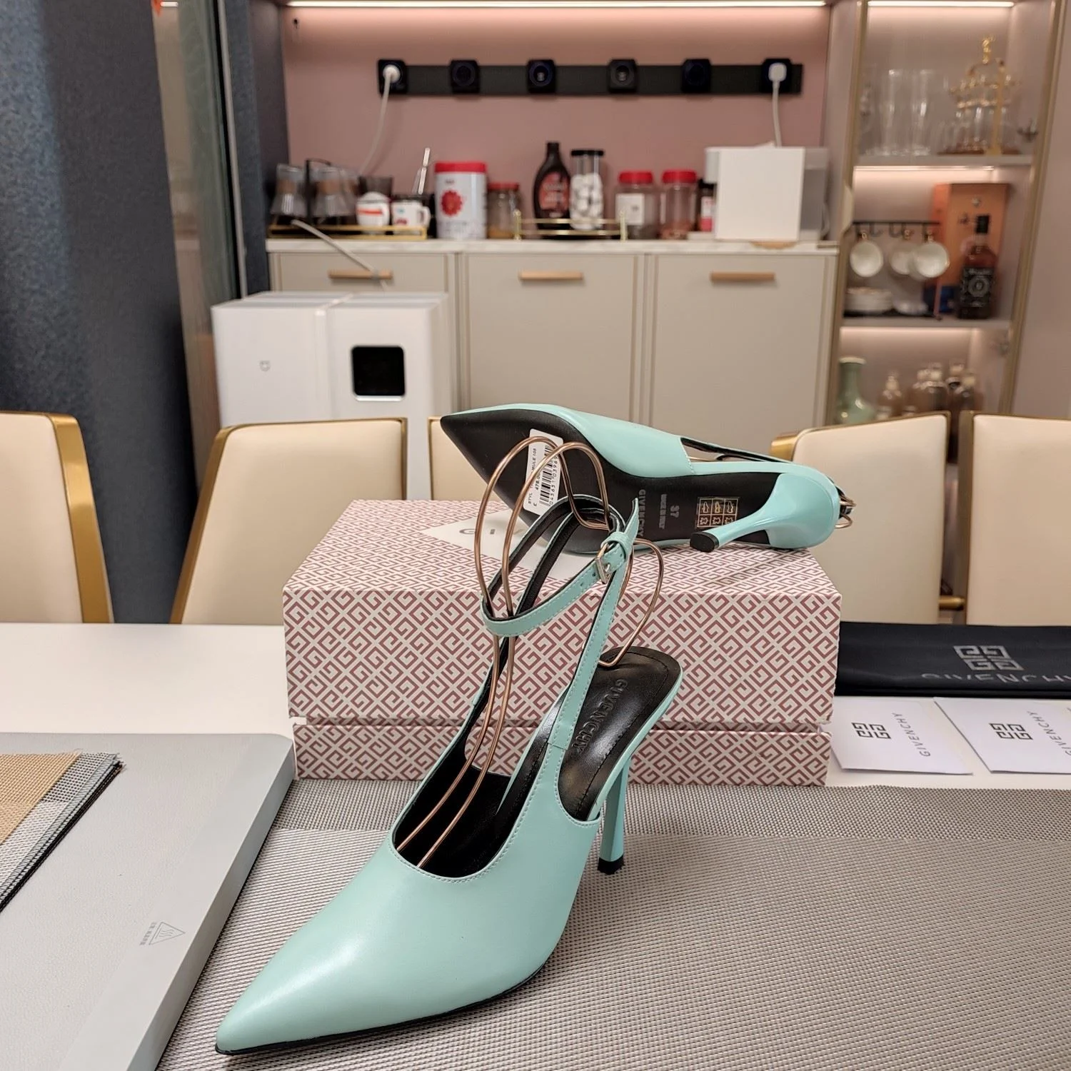 Givenchy Sandals WrinkleFree 8085