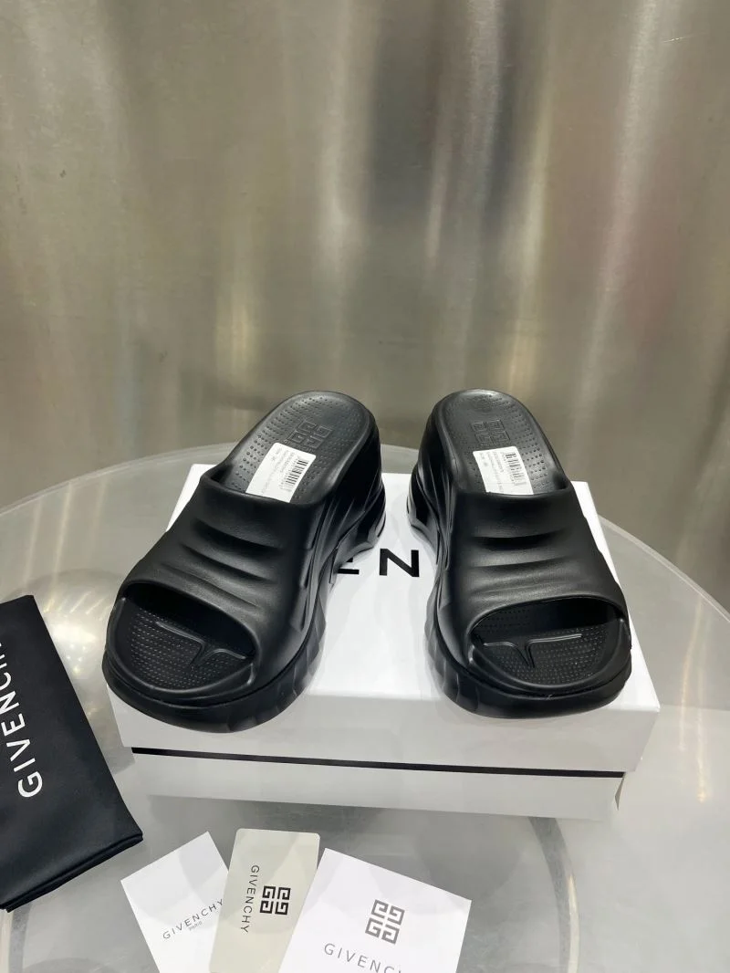 Givenchy Sandals Timeless 6401