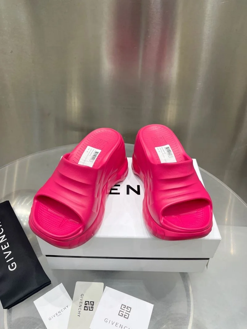 Minimalist Givenchy Sandals 6419