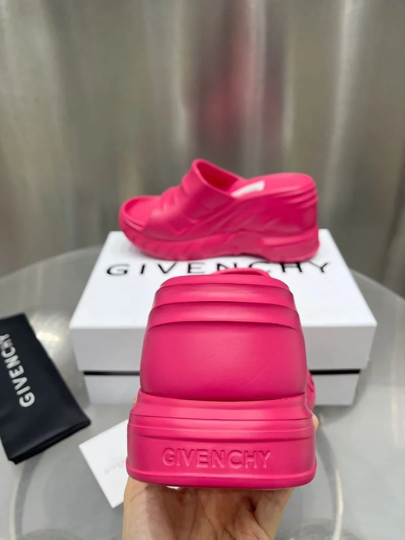 Minimalist Givenchy Sandals 6419