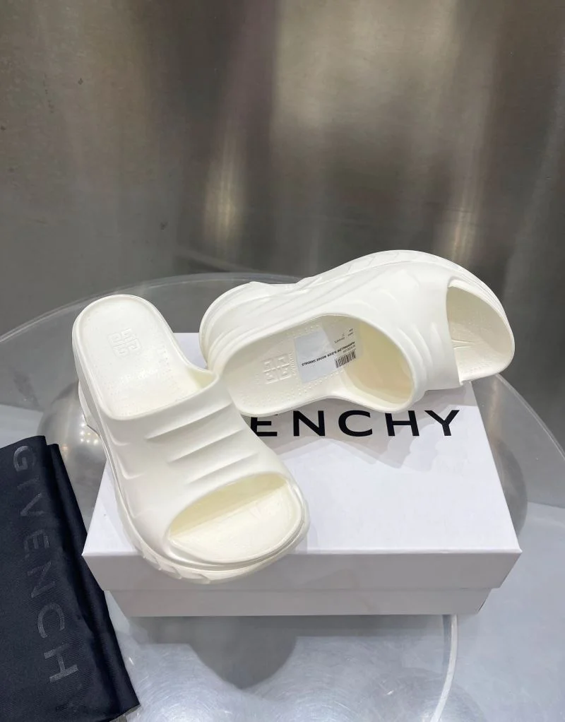 Givenchy Sandals Vibrant 6397