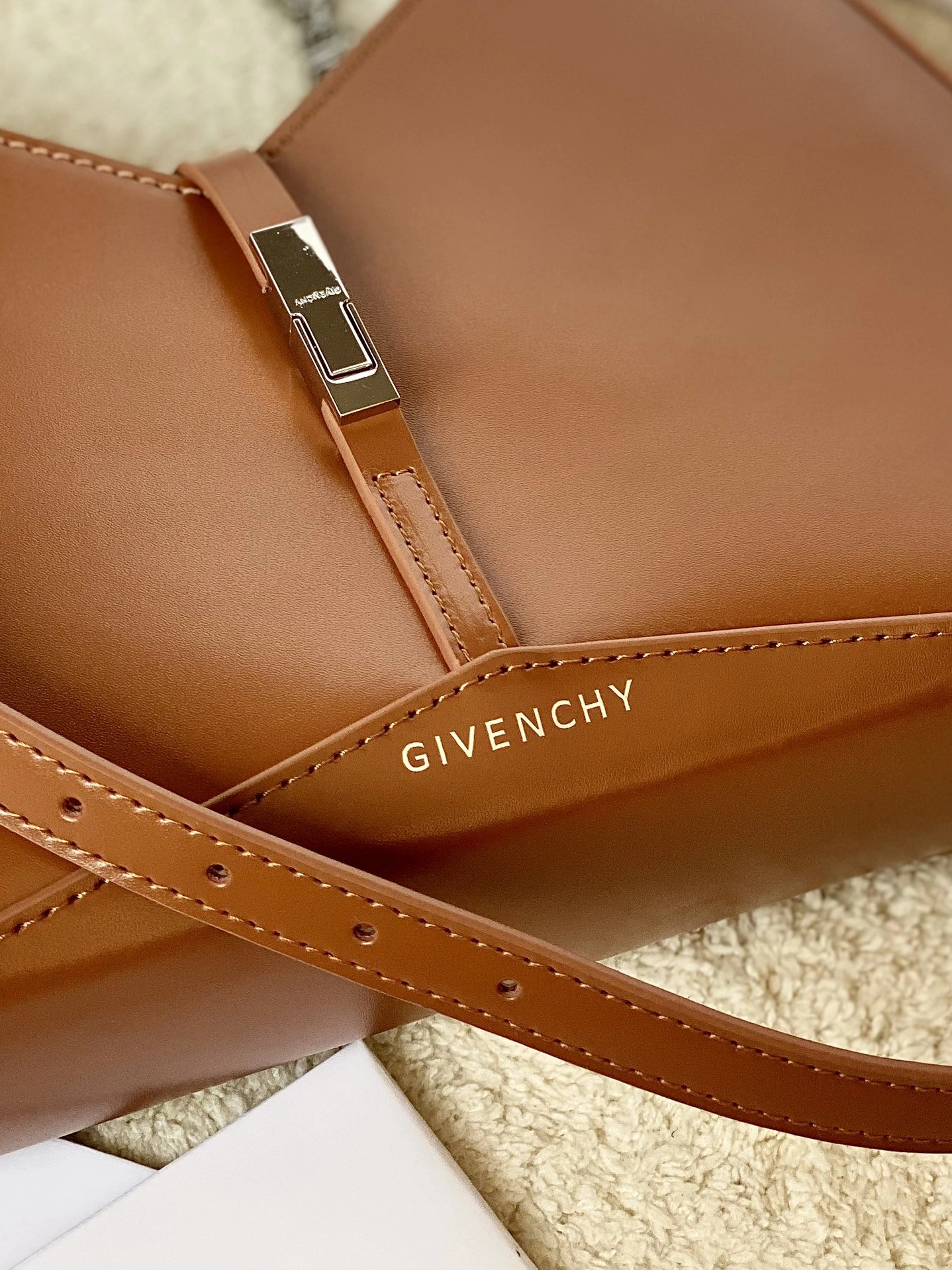 Trendsetting Givenchy Satchel Bags 71827