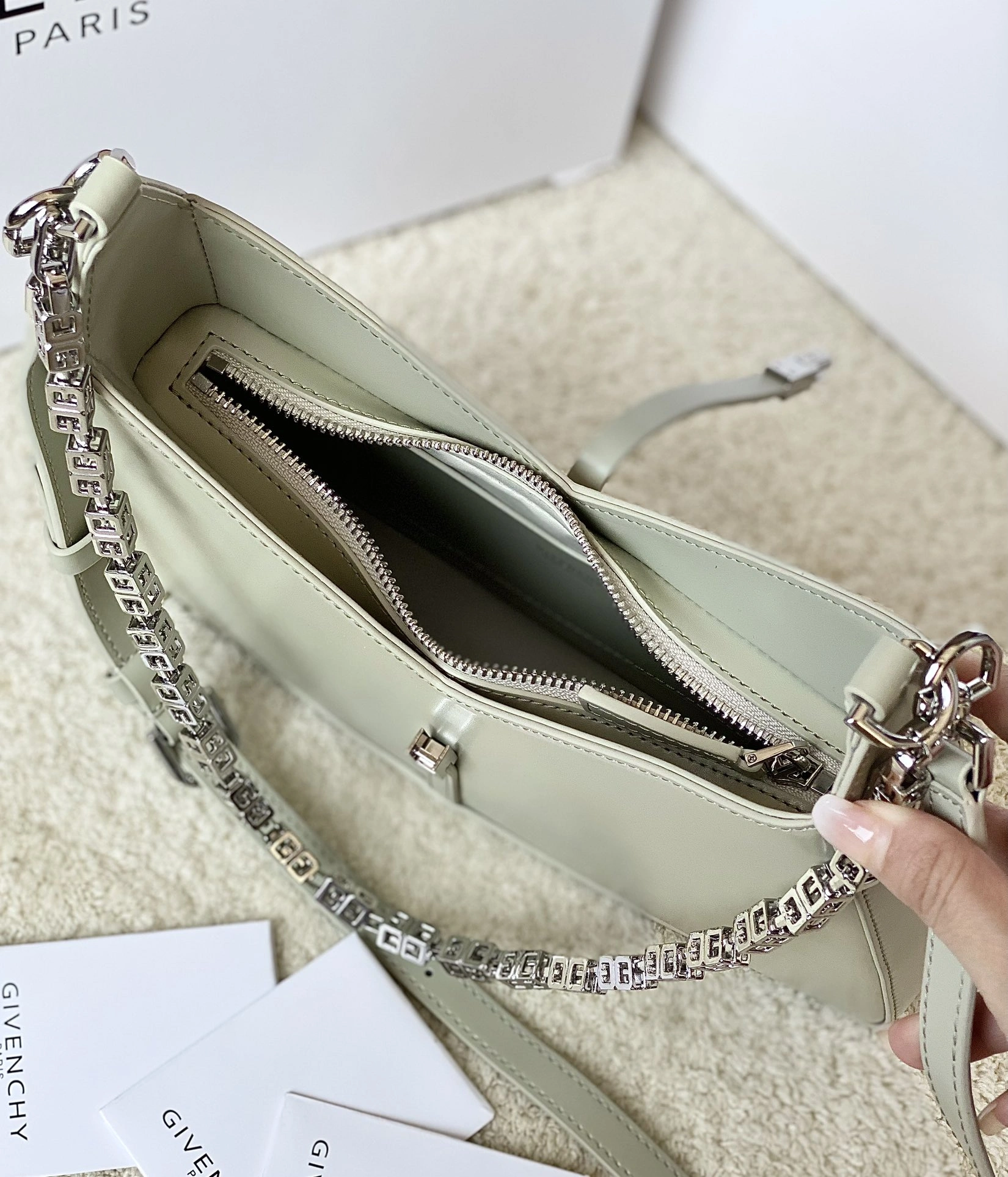 Stylish Givenchy Satchel Bags 71716
