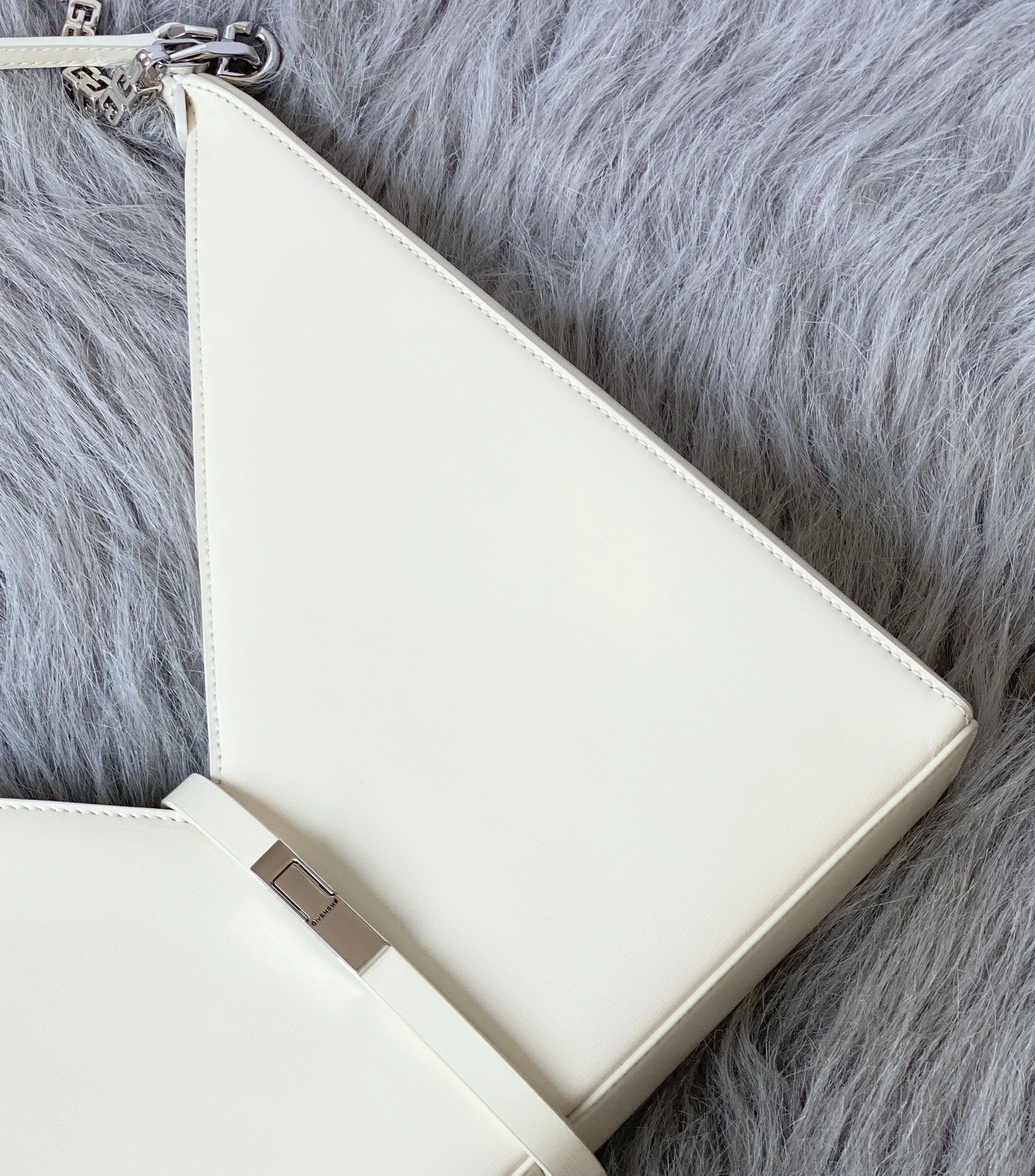 Youthful Givenchy Satchel Bags 71750