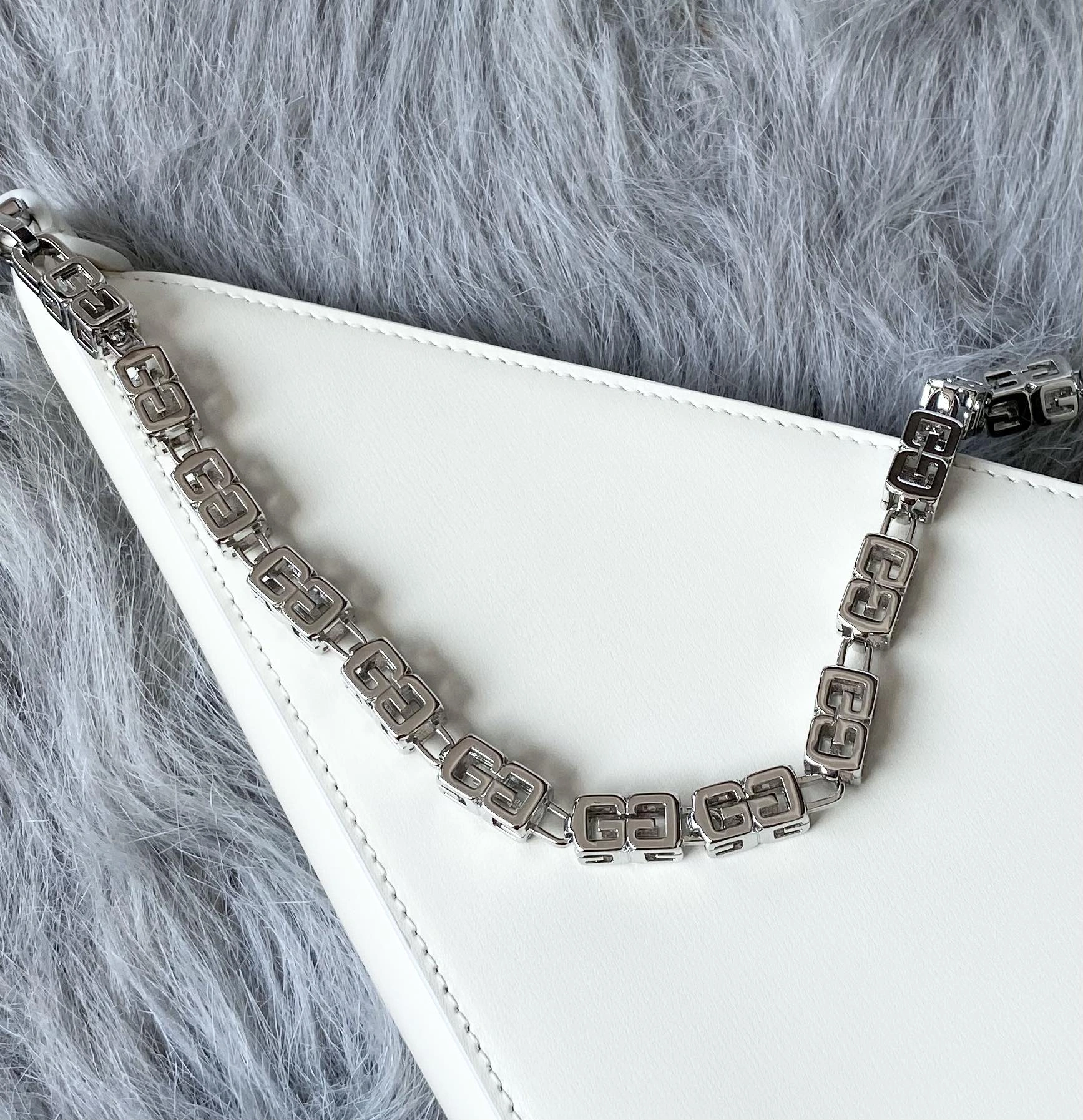 Youthful Givenchy Satchel Bags 71750