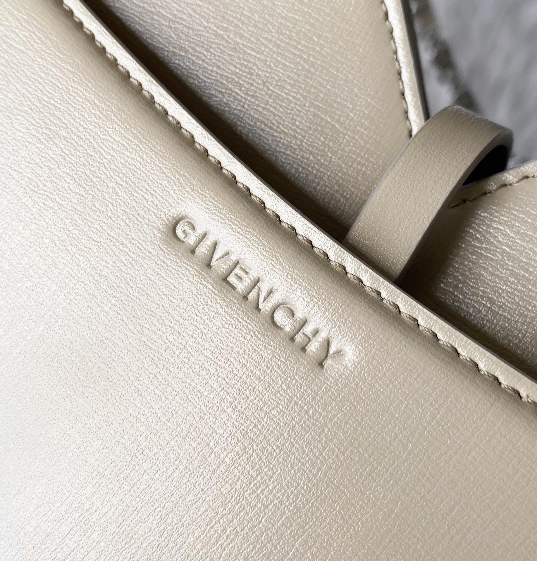 Givenchy Satchel Bags Unique 71708