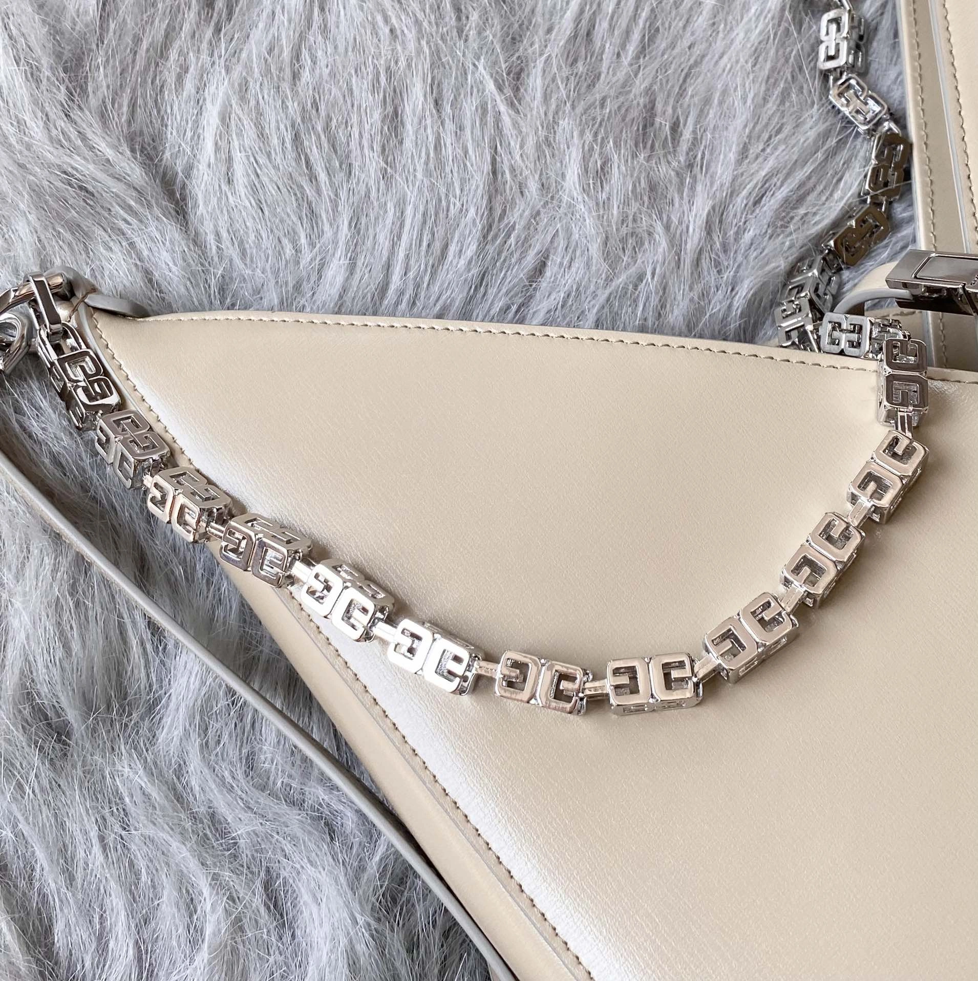 Givenchy Satchel Bags Unique 71708