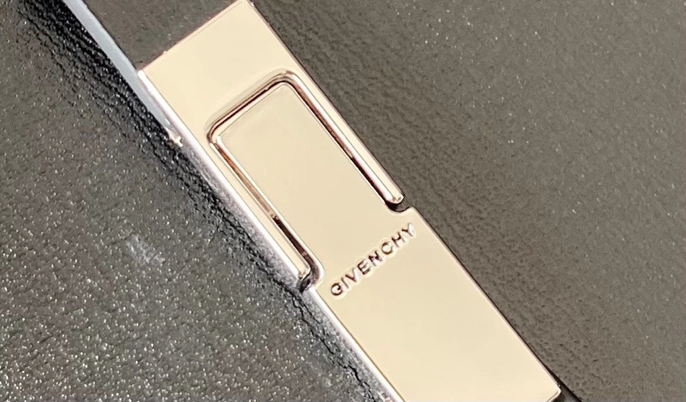 Givenchy Satchel Bags Resilient 71705