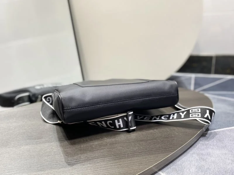 Givenchy Satchel Bags Functional 44917