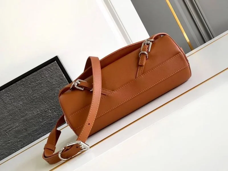 Lightweight Givenchy Satchel Bags 44912