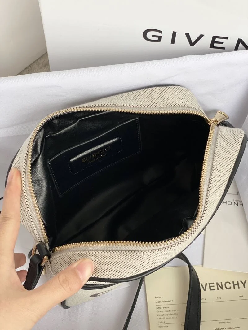 Breathable Givenchy Satchel Bags 44746