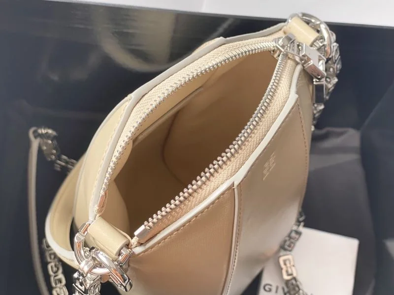 Tailored Givenchy Satchel Bags 44744