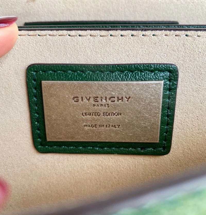 Givenchy Satchel Bags Chic 44727