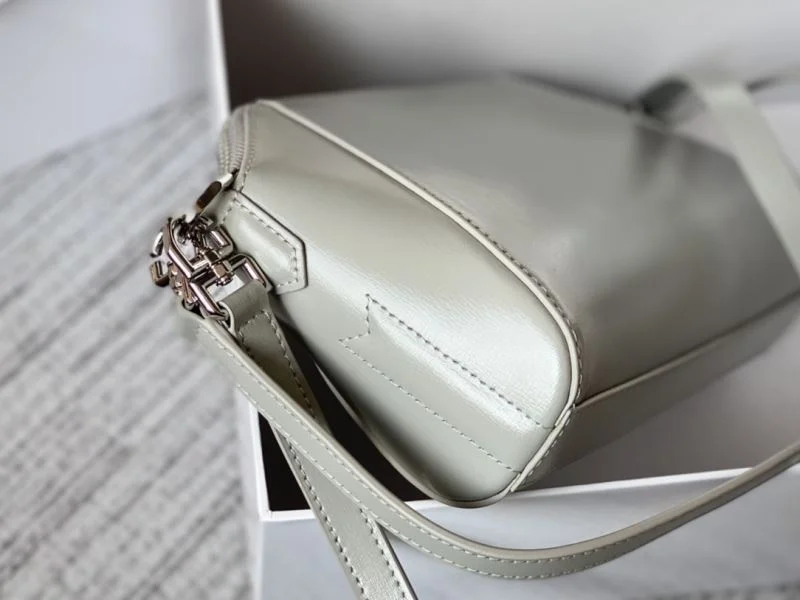 OnTrend Givenchy Satchel Bags 44724