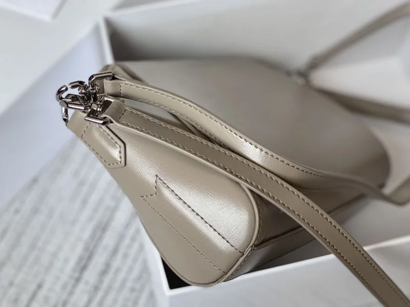 ZeroBulk Givenchy Satchel Bags 44721
