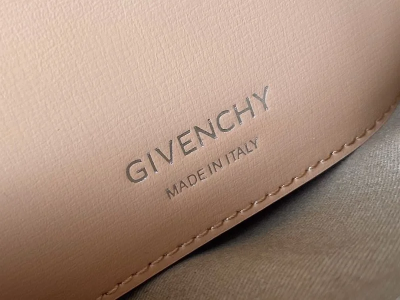 Givenchy Satchel Bags Effortless 44718