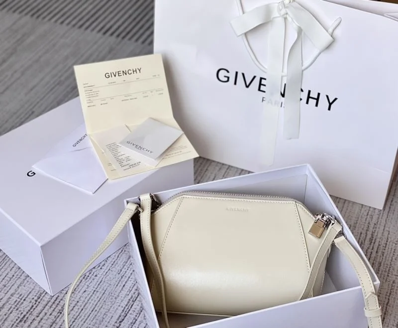 Givenchy Satchel Bags Versatile 44716