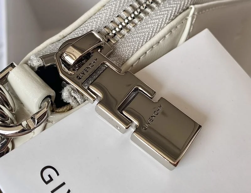 Givenchy Satchel Bags Versatile 44716