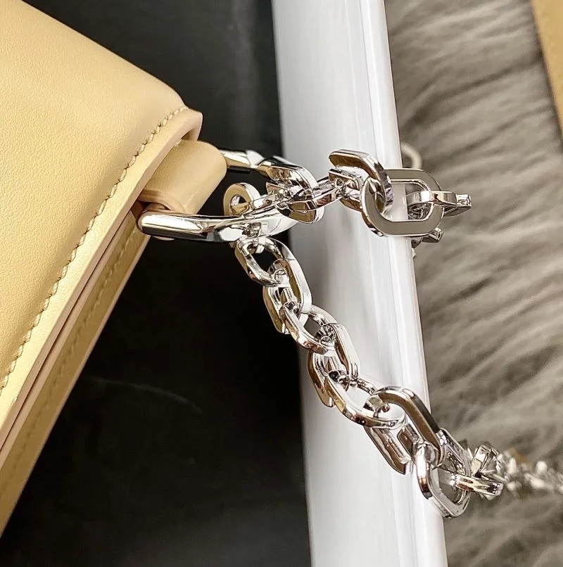 Refined Givenchy Satchel Bags 44710