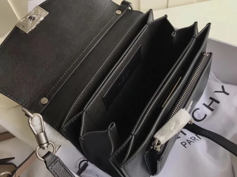 Unisex Givenchy Satchel Bags 44705