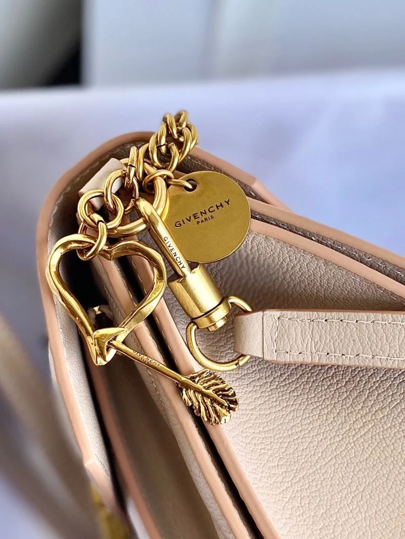 Givenchy Satchel Bags Snug 44703