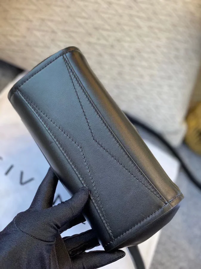 Givenchy Satchel Bags QuickDry 44743
