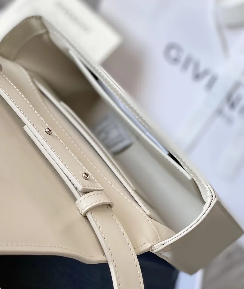 WaterResistant Givenchy Satchel Bags 44686