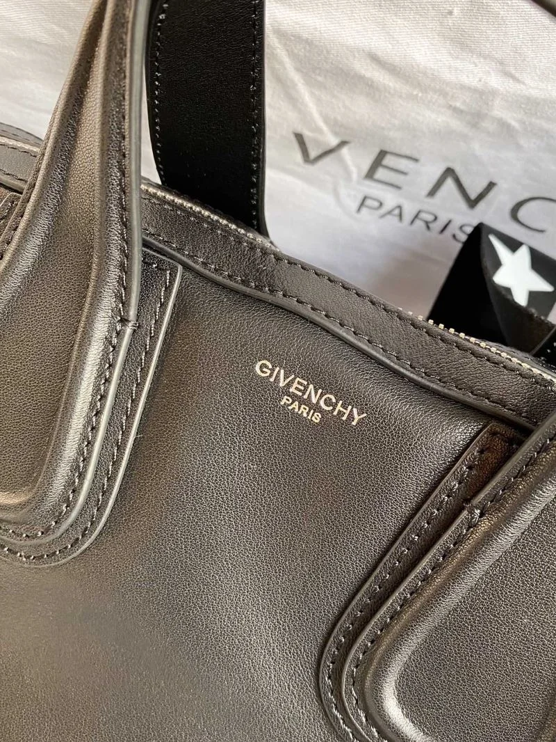 Minimalist Givenchy Satchel Bags 44678
