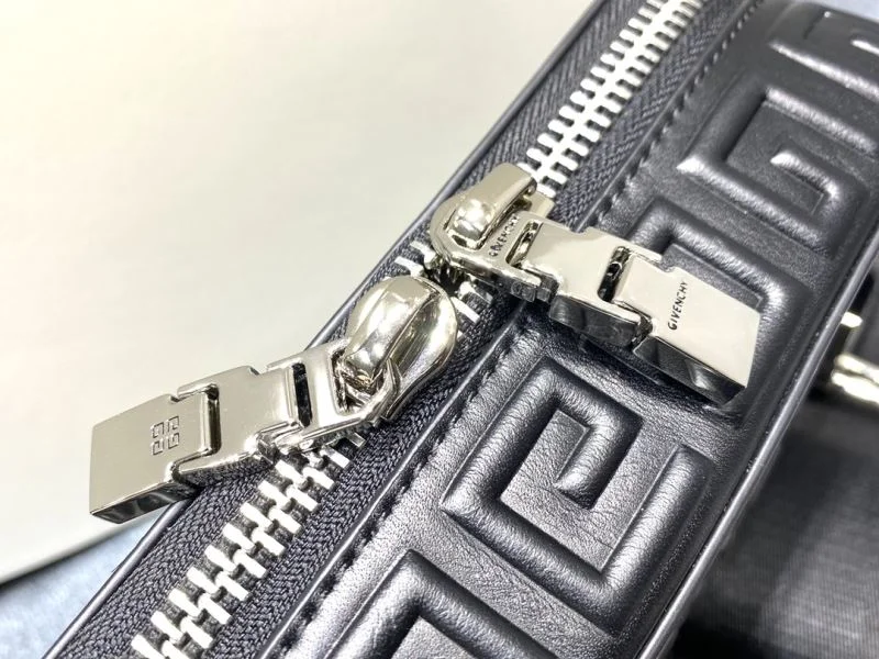 Sporty Givenchy Satchel Bags 44548