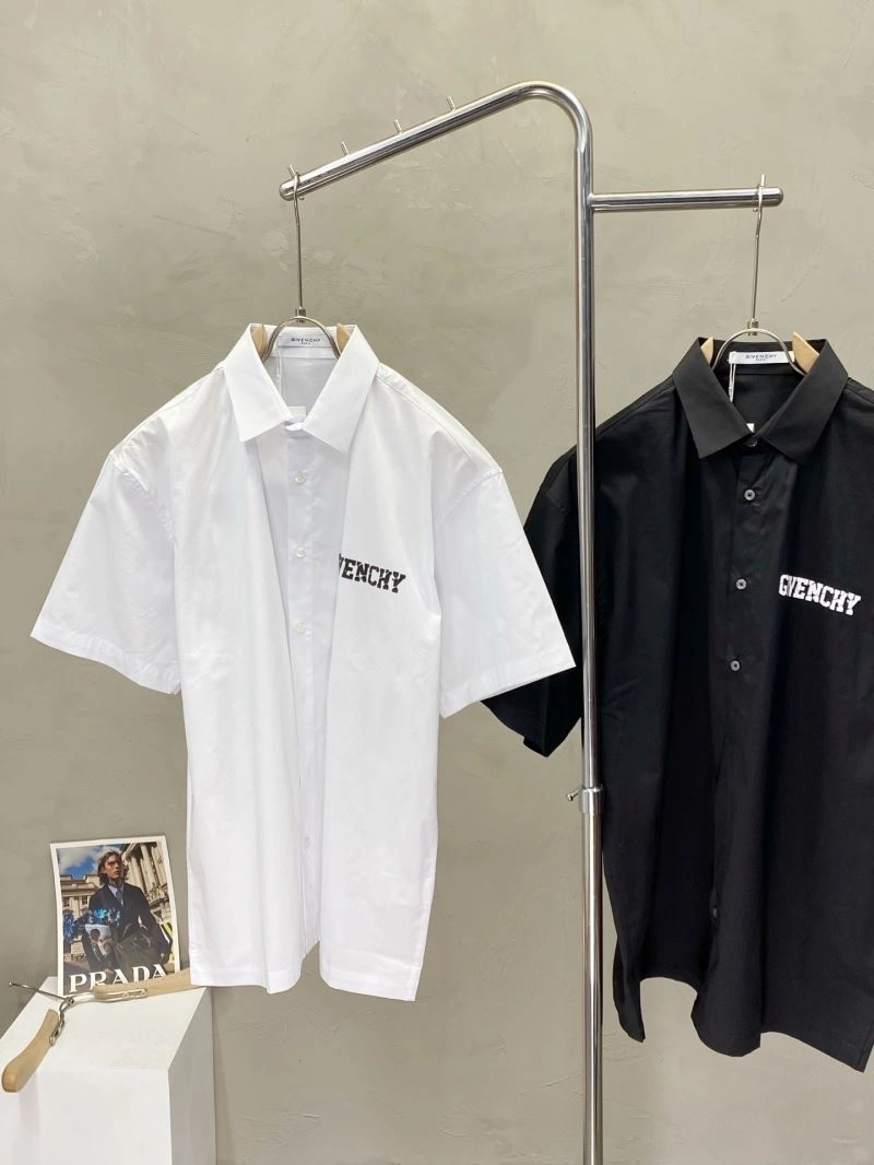 Givenchy Shirts Sleek 123790