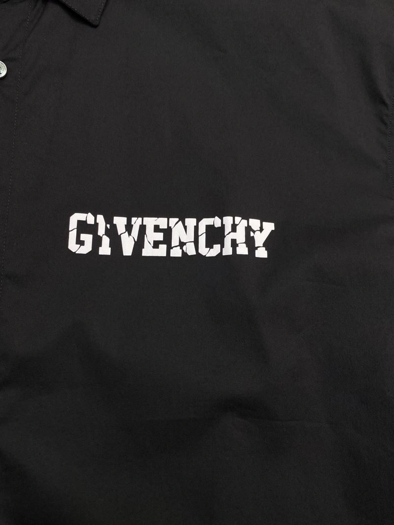 Givenchy Shirts Sleek 123790