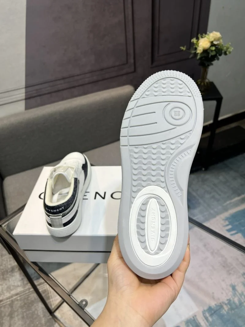 EyeCatching Givenchy Shoes 4636