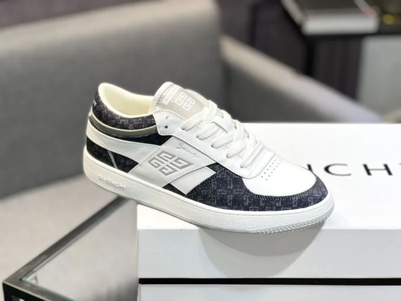 EyeCatching Givenchy Shoes 4636
