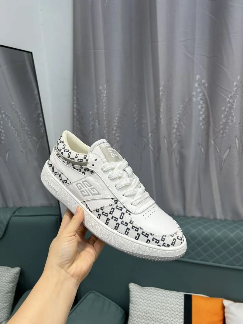 Givenchy Shoes Stylish 4689