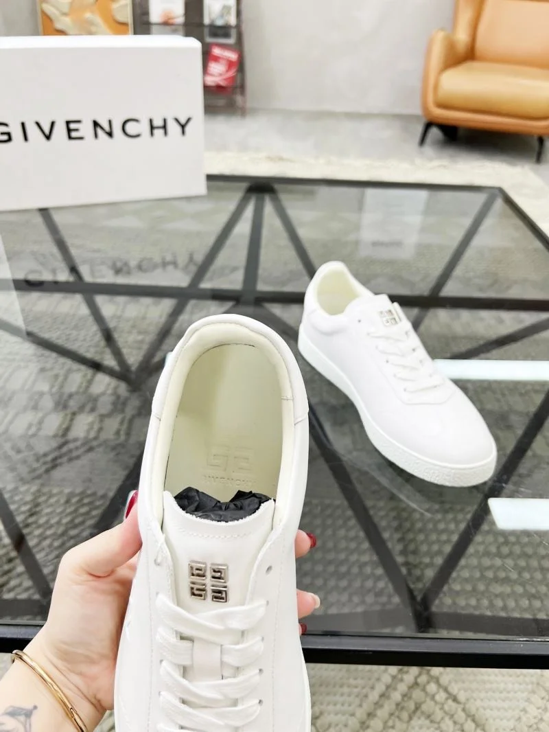 Givenchy Shoes Trendsetting 4734