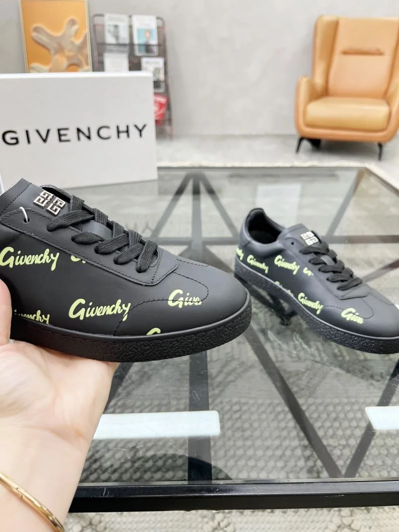 UrbanStyle Givenchy Shoes 4657